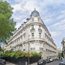 Сградата, където е апартаментът в Париж. СНИМКА: Google Street View
