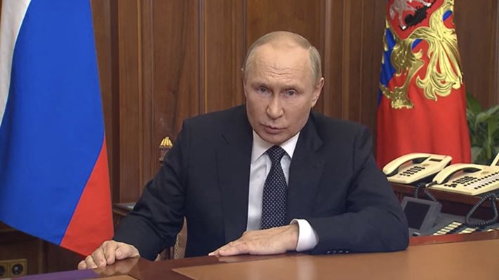 Владимир Путин направи ТВ обръщение Снимка: Ройтерс