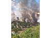 Пожарникари от три общини гасят сухи треви край свищовското село Ореш