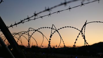 Австрия въвежда контрол по границата със Словакия