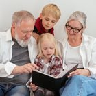 Как да се справим с остаряването на родителите ни