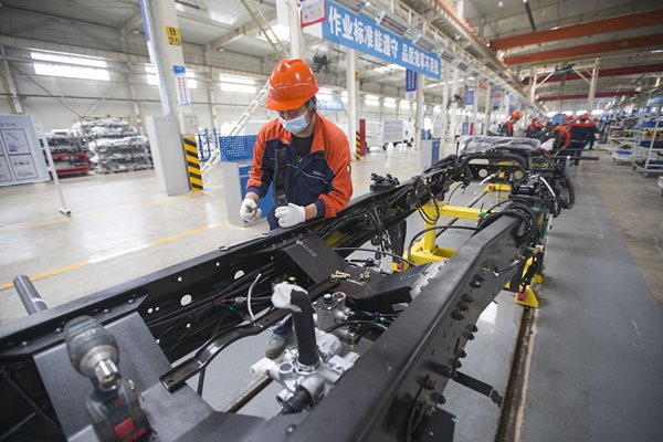 Печалбите на големите индустриални фирми в Китай са намалели с 2,1 процента за 8 месеца. Снимка: Радио Китай