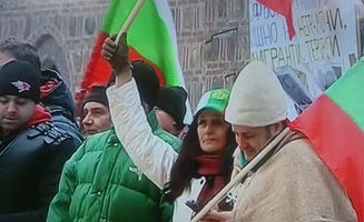 Агитка срещу убийците на пътя очаква изпращането на Плевнелиев пред президентството
