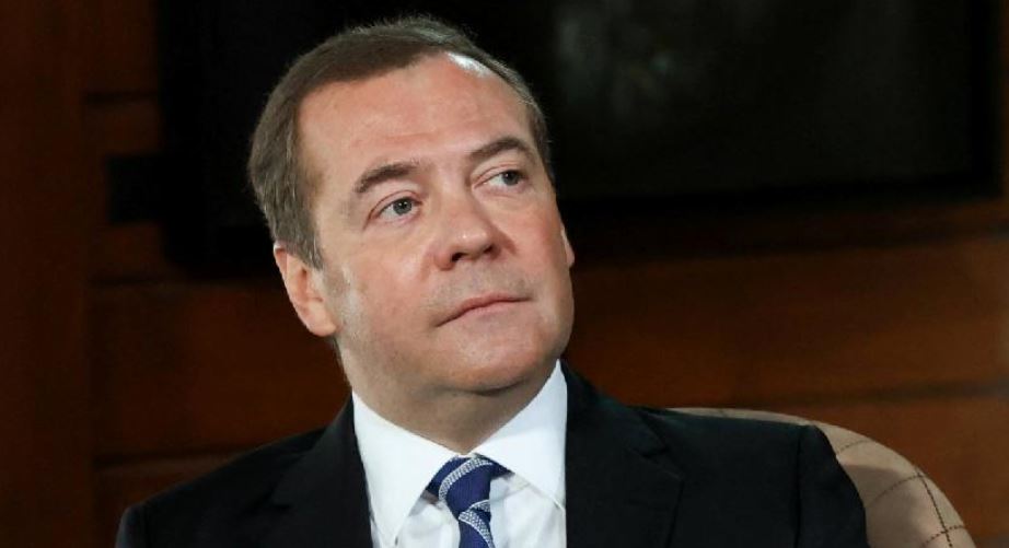 Дмитрий Медведев: НАТО да не предоставя на Украйна ракети "Пейтриът"