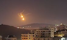 Израел заяви, че Иран е изстрелял срещу него над 300 дрона и ракети