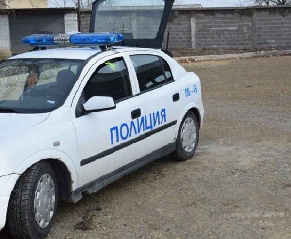 Двама шофьори във Врачанско се скриха след катастрофи, хванаха ги