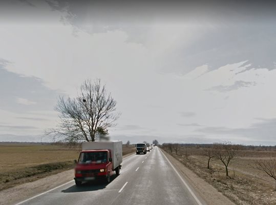 Пътят между селата Граф Игнатиево и Труд СНИМКА: Google Street View