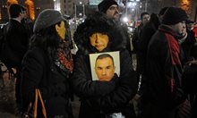 Битка да не отнемат дома на майката на убития командос Емил Шарков