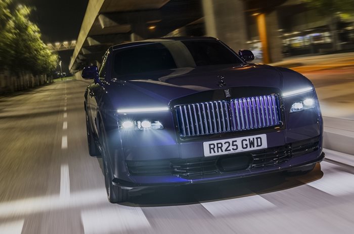 Електрическият Rolls-Royce Black Badge Spectre. Снимки: Rolls-Royce