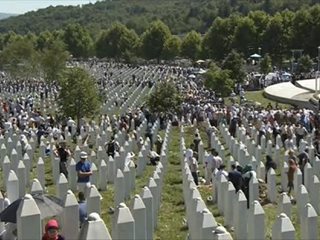 САЩ: Резолюцията за геноцида в Сребреница води към помирение