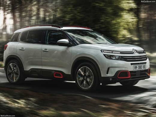 Как нови Citroen C5 Aircross се озоваха в ръцете на руски чиновници