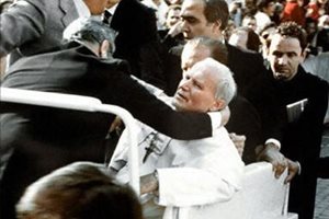 Атентатът срещу папа Йоан Павел II на 13 май 1981 г.
СНИМКА: Уикипедия