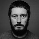Първата изложба на фотографа Антон Даскалов помага на хора със зависимости