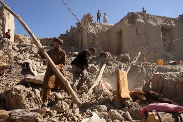 И без това разрушеният Източен Афганистан е доразрушен от земетресение
