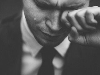 Защо е полезно да плачем?