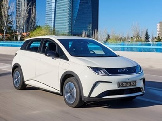 Китайският BYD става номер 1 по продажби на електрически коли в света