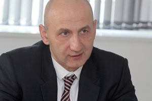 Момчил Андреев