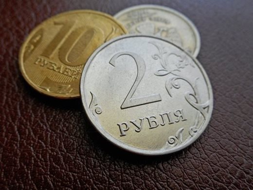 Руската рубла спадна до едномесечно дъно след новите санкции на САЩ