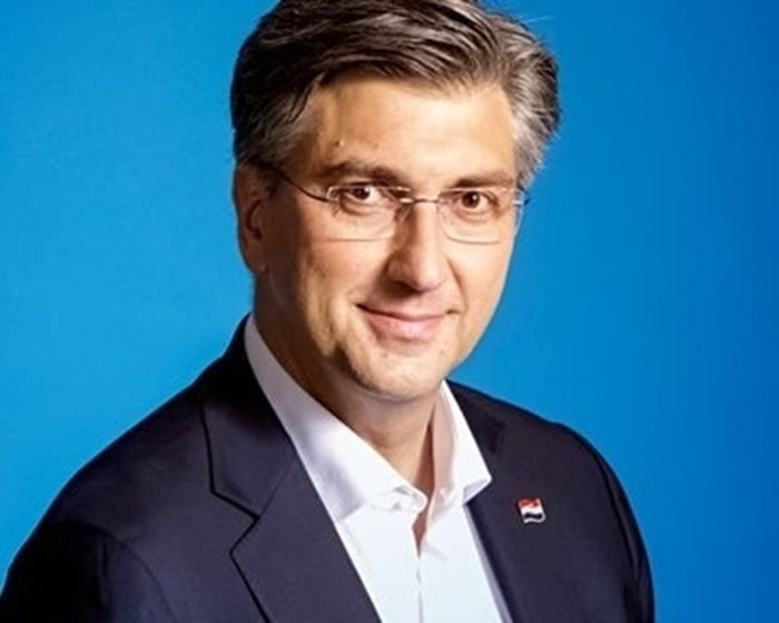 Андрей Пленкович КАДЪР: Туитър/@AndrejPlenkovic