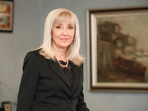 Министър Аврамова: АМ "Хемус" ще е готова през 2024 г.