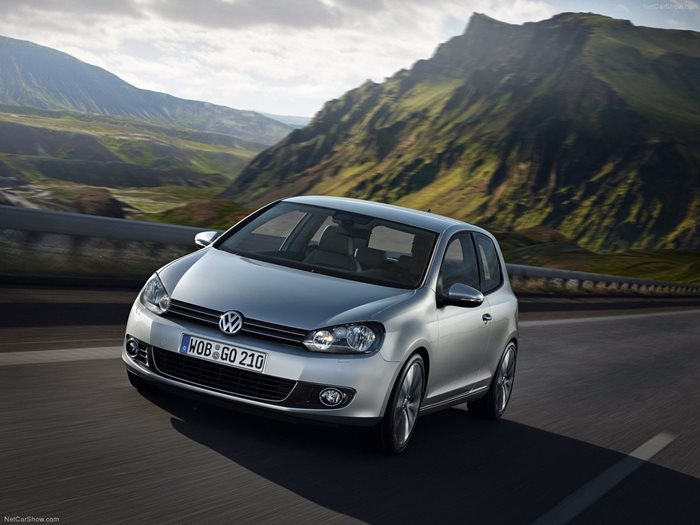 4600 бройки Volkswagen Golf са внесени и продадени в България само за 5 месеца.