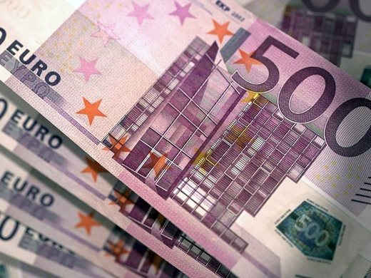 17 от централните банки в еврозоната спират да емитират банкноти от 500 евро