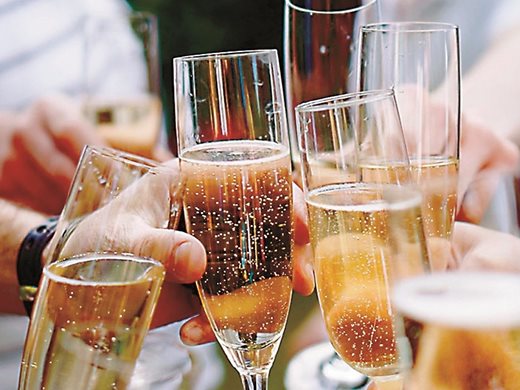 Пазарът на шампанско се свива, векове след пробива на "Дом Периньон"
