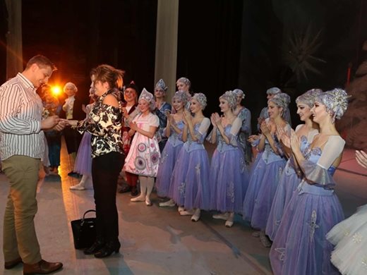 Мъж предложи брак на сцената на Софийската опера след балетен спектакъл