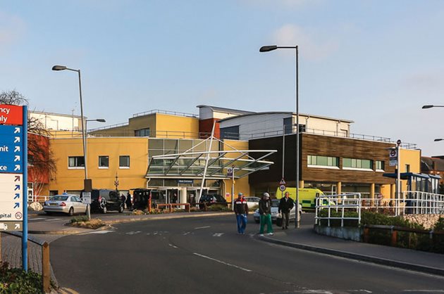 Университетската болница „Уест Мидълсекс“. Снимка helwest.nhs.uk