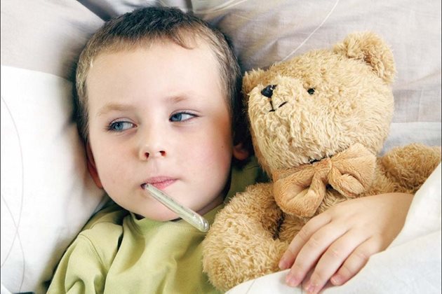 Доказано е, че децата, които са оставяни с приемливо висока температура, оздравяват по-бързо от тези, на които веднага са давани лекарства за понижаване.