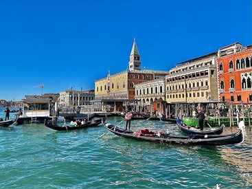 От пролетта туристите във Венеция ще плащат по 5 евро, ако не нощуват в града