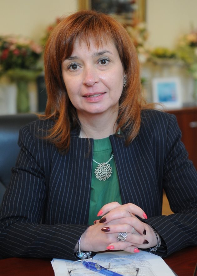 Социалният министър Зорница Русинова