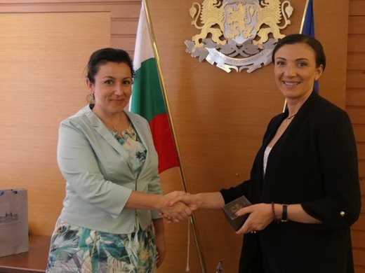 България е готова да сътрудничи на Грузия в производството на етерично-маслени култури