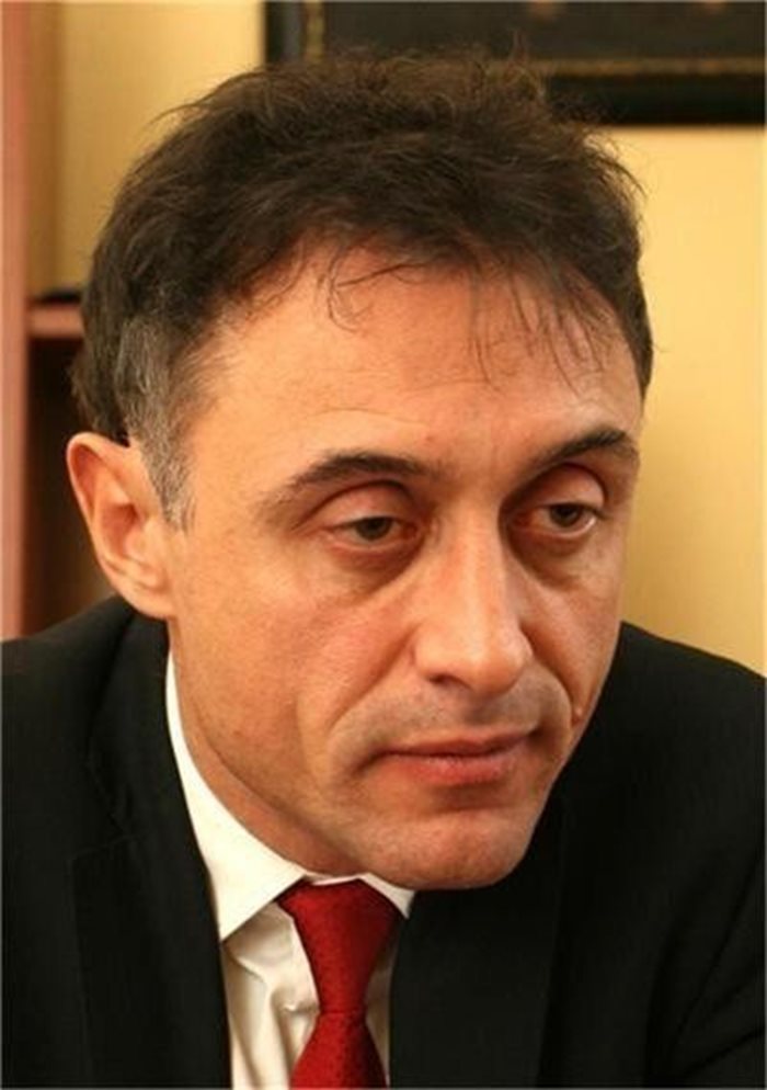 Владимир Владимиров.
