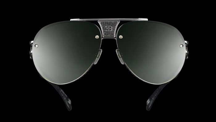 Bugatti и дизайнерът Лари Сандс представиха първата колекция слънчеви очила на автомобилната марка. СНИМКИ:BUGATTI