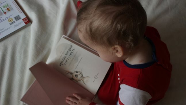 10 причини да четем приказки за лека нощ на децата