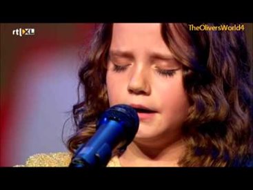 9-годишно момиче изуми журито на „Холандия търси талант“ (видео)