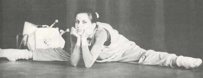 Илиана Раева: На тренировка в зала София през 1980 г.
