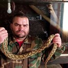 Българският Хълк тренира змии