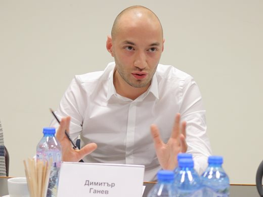Димитър Ганев: Свикнал на конфронтация, на Радев няма да му е лесно с приятелско правителство