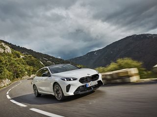 Служители на BMW изнесли контрабандно над 100 коли в Русия, въпреки санкциите