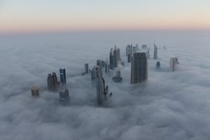 Засяването на облаци ли е причината за наводненията в Дубай?
