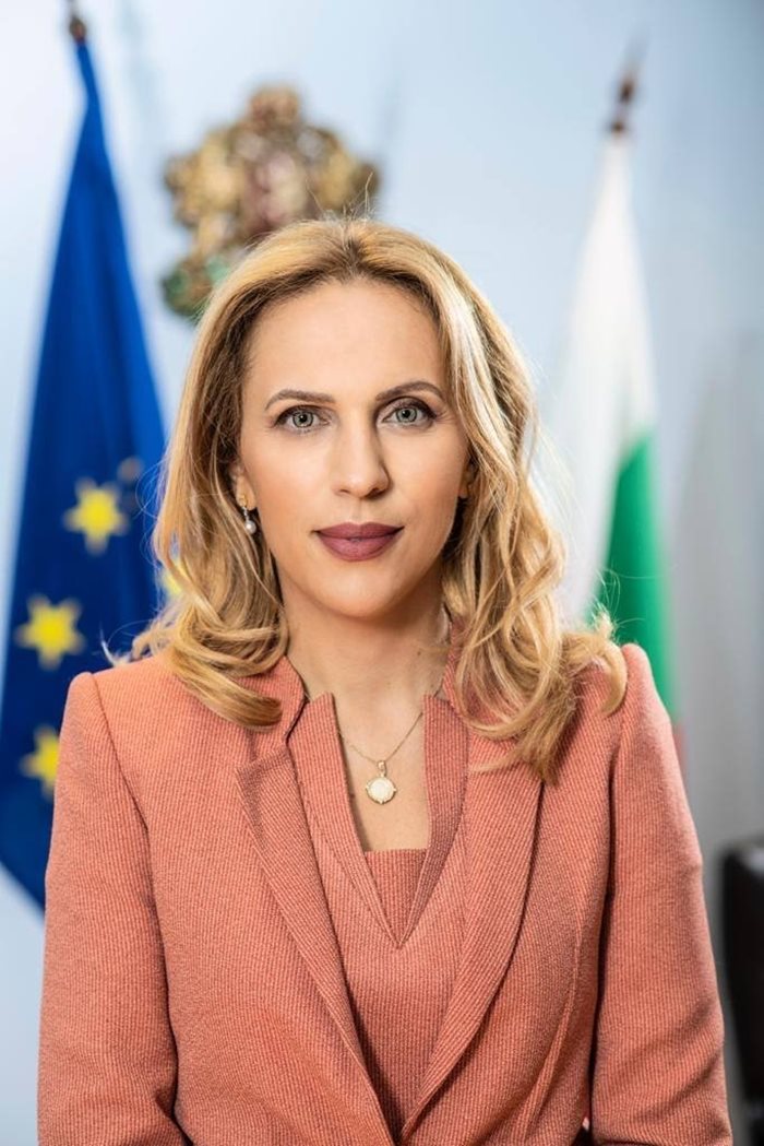 Министърът на туризма Марияна Николова