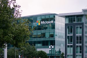 Открит е критичен бъг в популярна програма на Microsoft