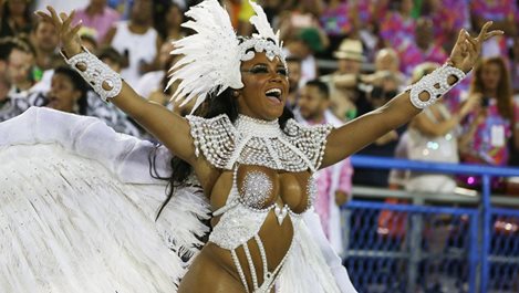 Карнавалът в Рио би собствения си рекорд (Снимки)