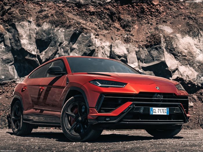 Собствениците на Lamborghini Urus S също имат проблеми. Снимка: Lamborghini