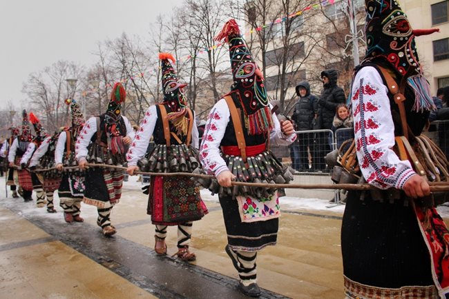 Снимки БЛАГОЙ КИРИЛОВ