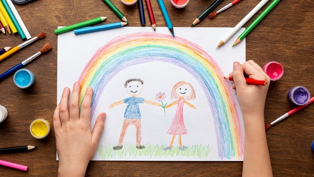 Тайните на детските рисунки: как да разпознаем емоционалните проблеми