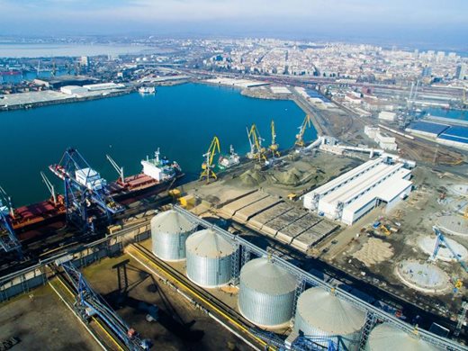 РИОСВ не констатира риск от аварии на пристанищните терминали в Бургас