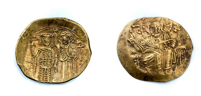 Златната монета, открита в средновековния град Лютица